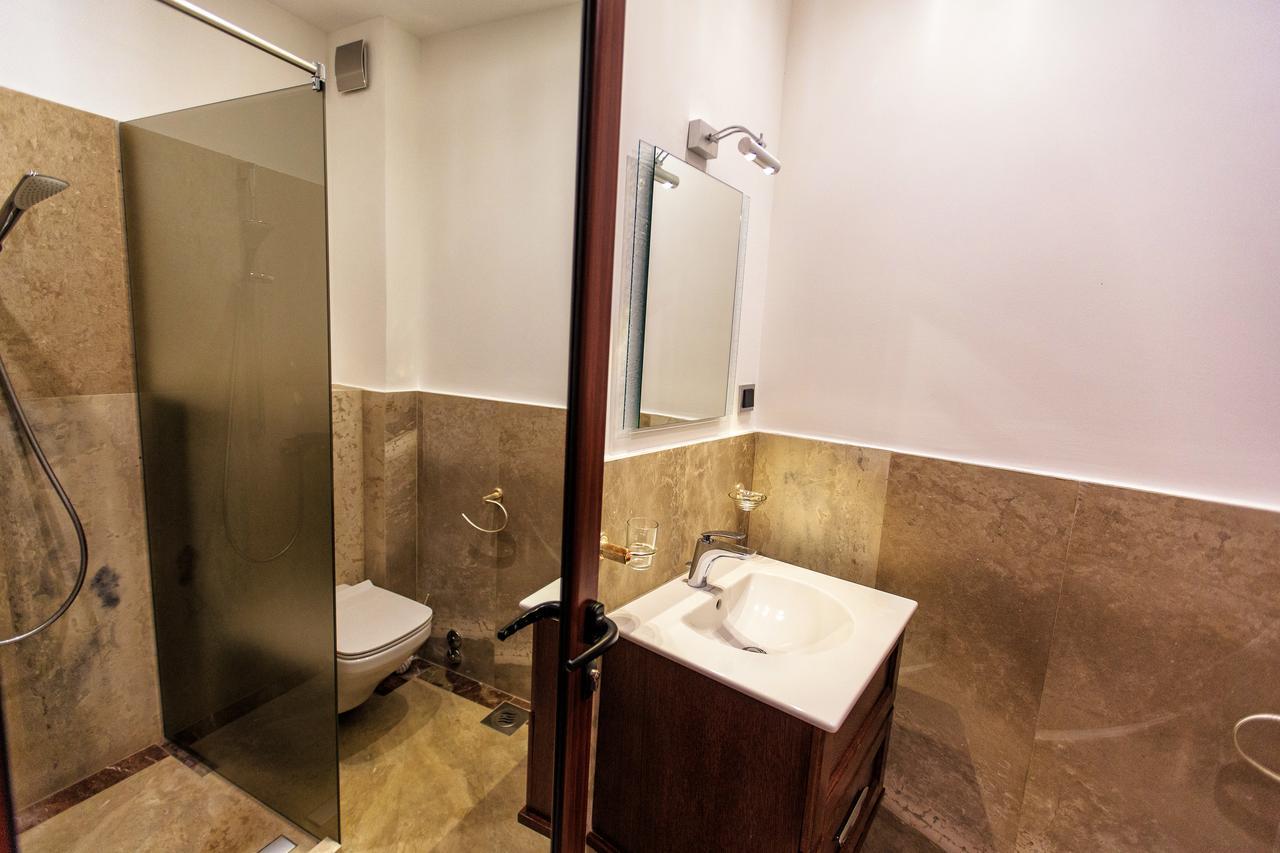 Compass Aparthotel Добра Вода Екстер'єр фото