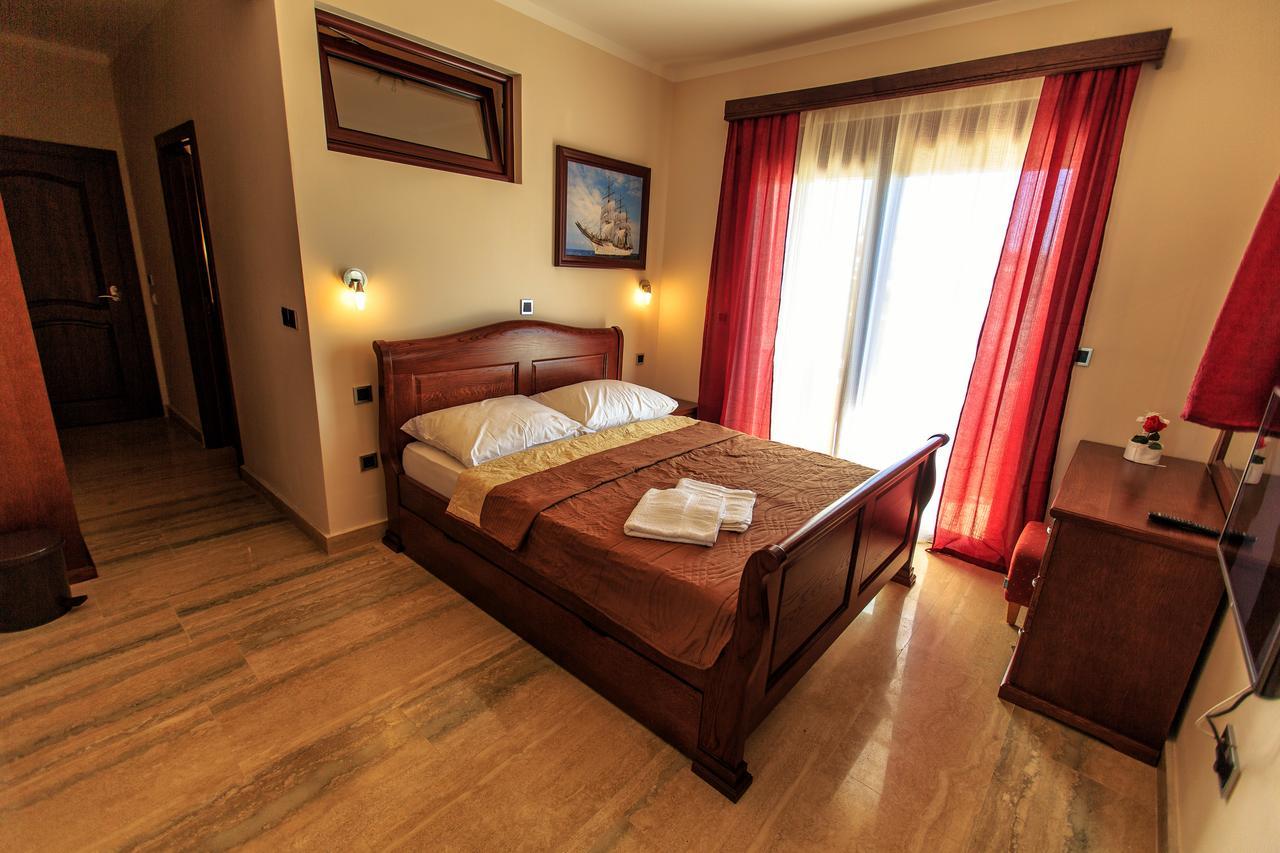 Compass Aparthotel Добра Вода Екстер'єр фото