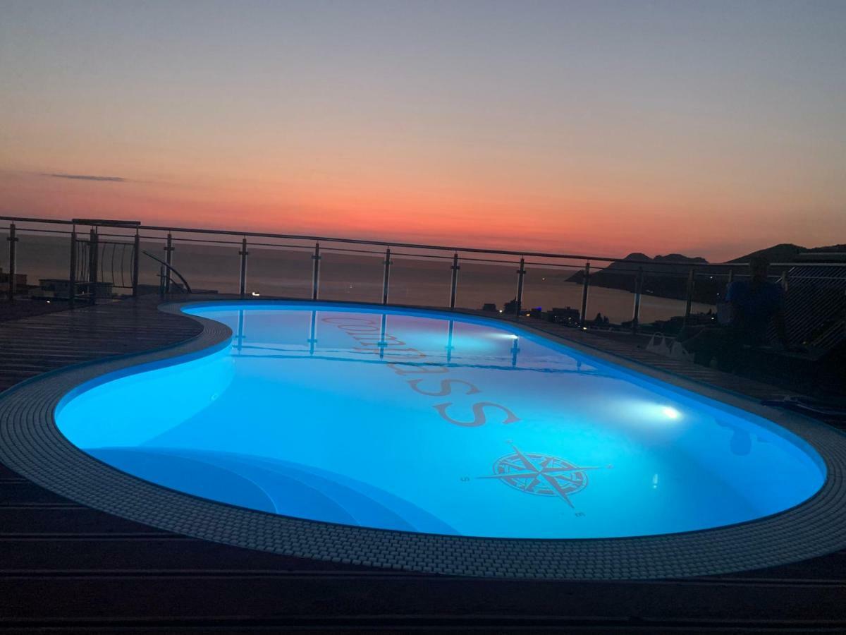 Compass Aparthotel Добра Вода Екстер'єр фото